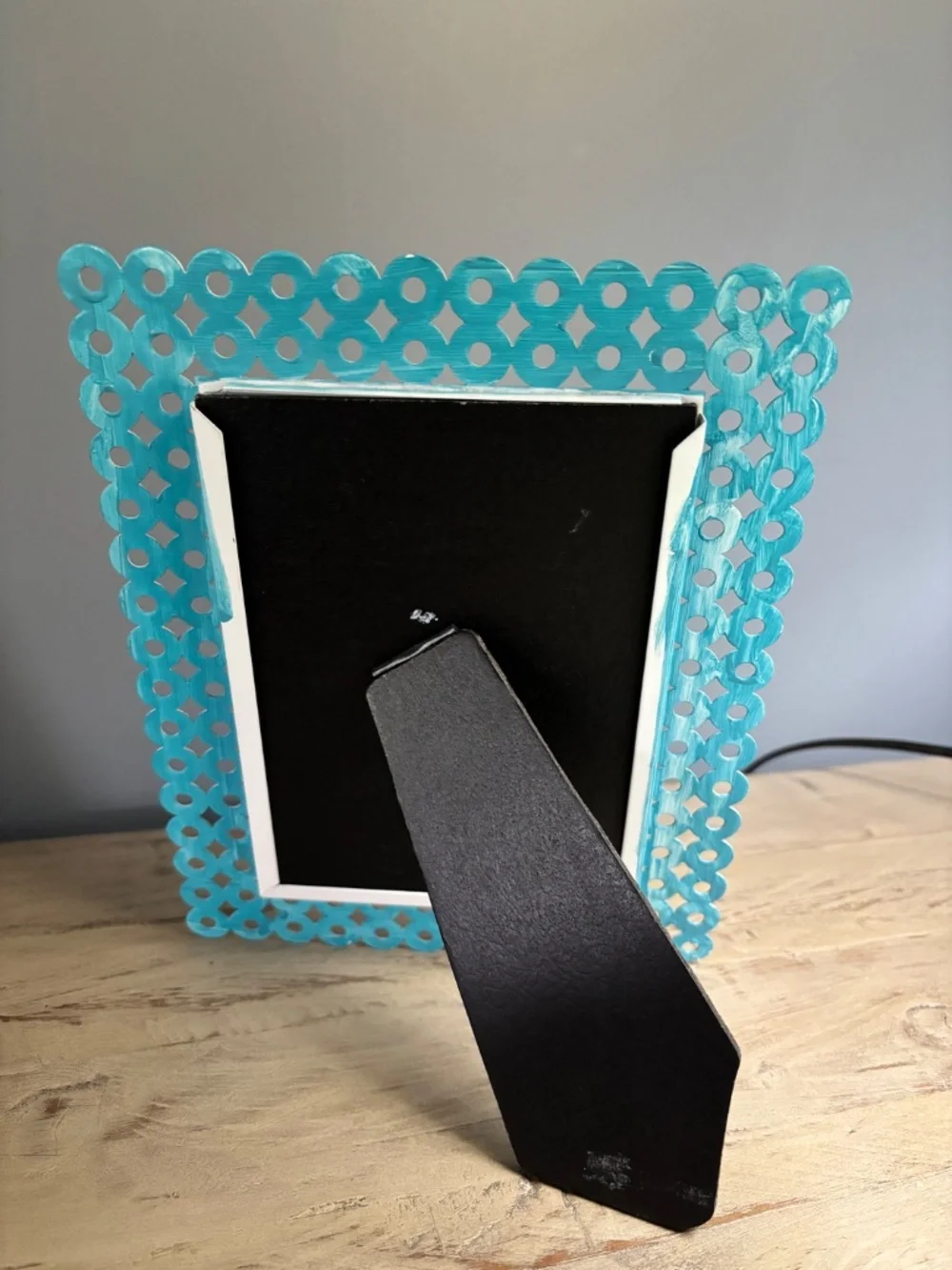 N/A teal metal